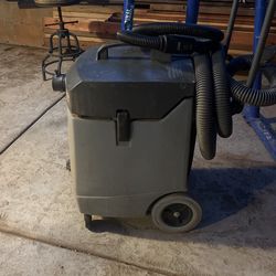 Nilfisk Advance GW 6016 Walk Behind Commercial Wet Dry Floor Vacuum Cleaner Cart