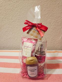 New Bath & Body Works MINI SIZE Gift Sets, $10 EACH