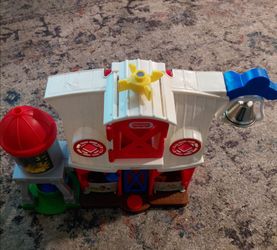 Fisher price little people animals farm playset