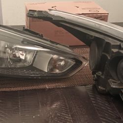 Ford Focus Headlight 2015-2018