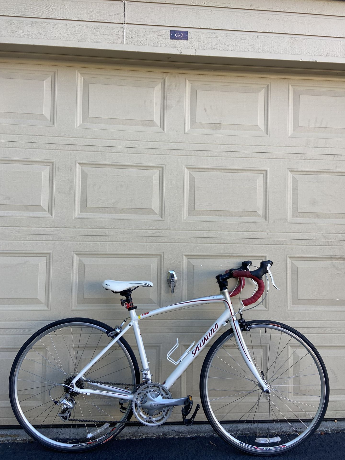 Specialized Dolce Sport WSD – Women’s Road Bike – 54cm Frame – Bicycle