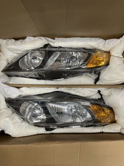 06-11 Honda Civic Headlights