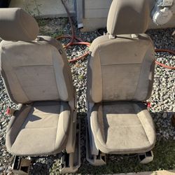 2013-2018 Ford C-Max Seats Front