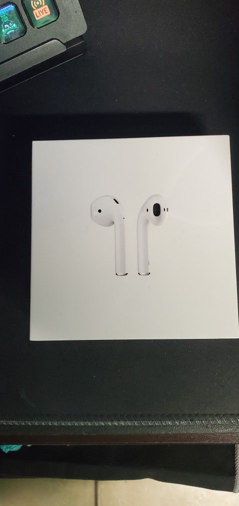 Apple Airpods 2nd Gen (Authentic) Brand New Sealed