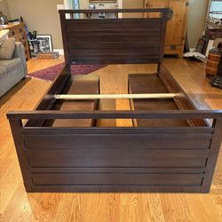 STORAGE BED: Full Size, Wood, Heavy Duty, V Good Condition, Practical
