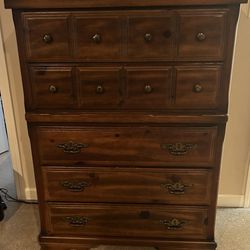 Dresser W/5 Drawers