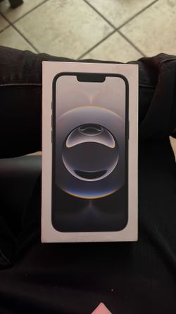 iPhone 16e
