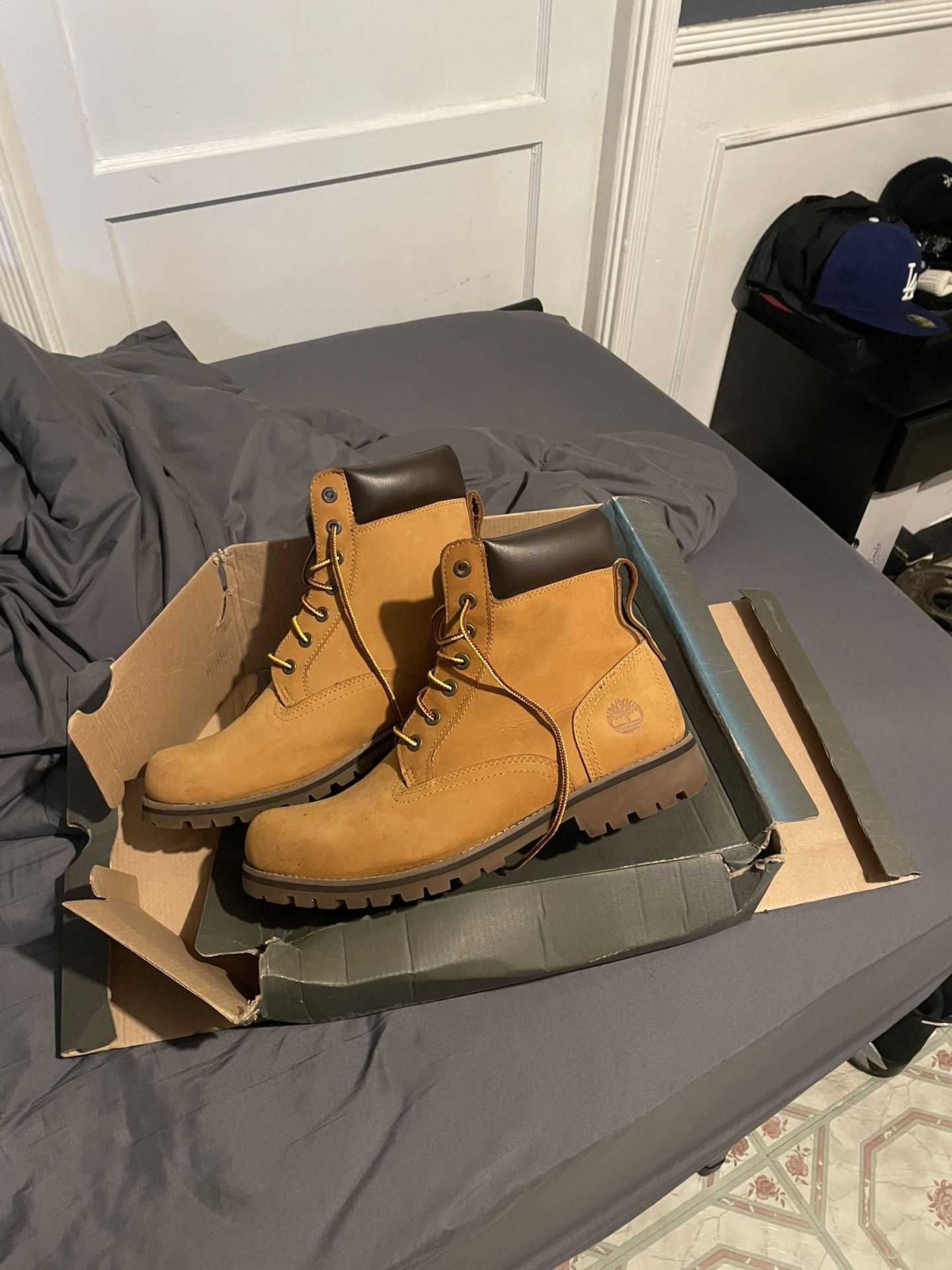 Timberland boots Size 10.5 (Slightly Used)