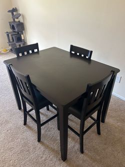Dining room set