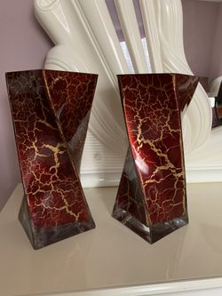 Flower vases