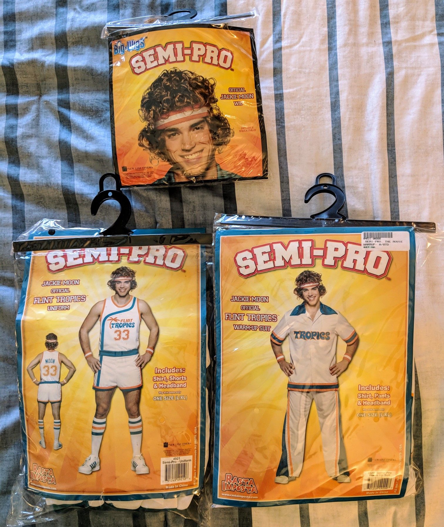 Halloween Costume - Semi-Pro Set (Men's L/XL) - Excellent Condition