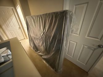 Queen size boxspring