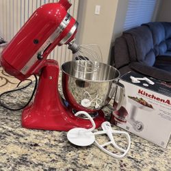 4 QT Kitchen Aid Mixer & food grinder 🌺like new