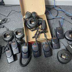 Motorola Mag One BPR 40 Handheld Radio Lot