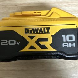 DEWALT MAX XR 20V 10AH Li-Ion Battery - DCB210 