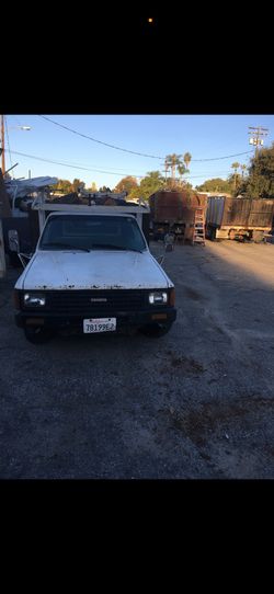 Toyota 1989 Pick Up Stick Shift