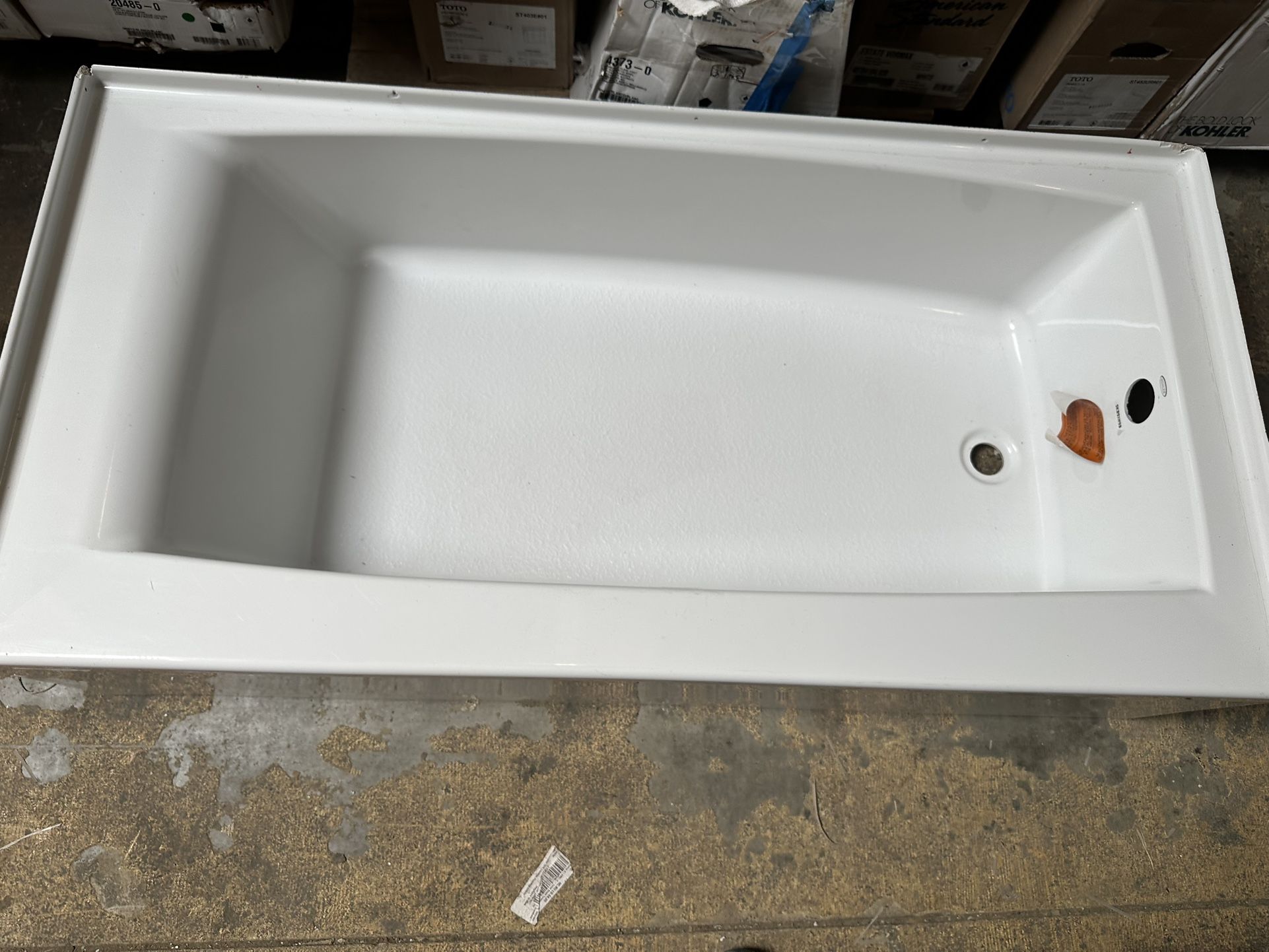Kohler 60x30RH Bathtub