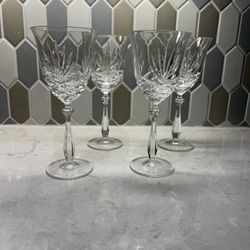 Noritake Hampton Hall Crystal Water Red Wine Goblets 8-1/2" Set of 4 Glasses  Approximate Ht 8.5” wt 13 oz each   Numerous sets available and singles 