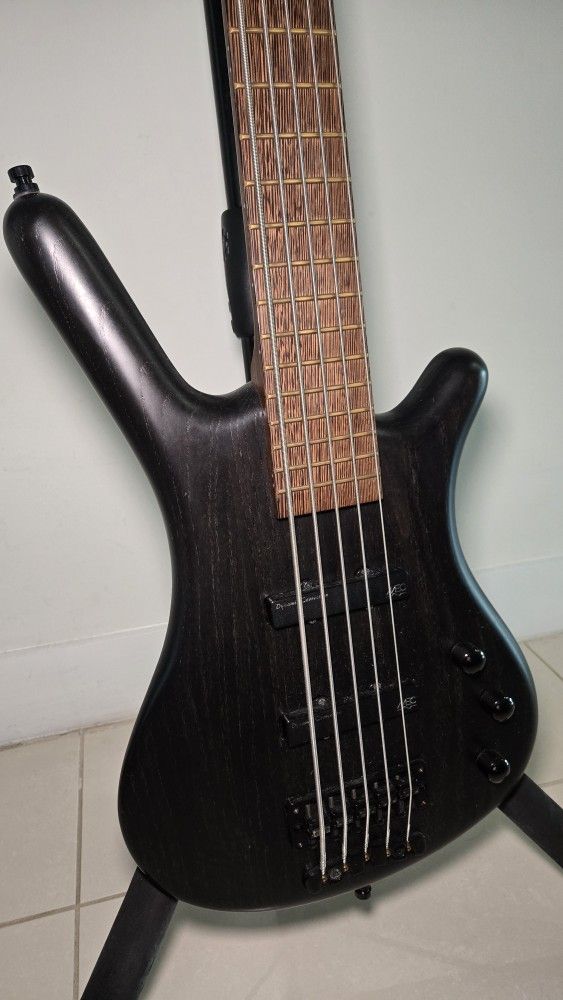 Warwick Corvette Standard 5-String Electric Bass – Made in Germany