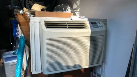 Sharp Window AC with remote