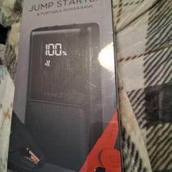 Portable Power bank Jumpstarter