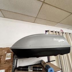 🚗 SportRack Skyline XL Roof-Mount Cargo Box – 18 Cu. Ft. – New