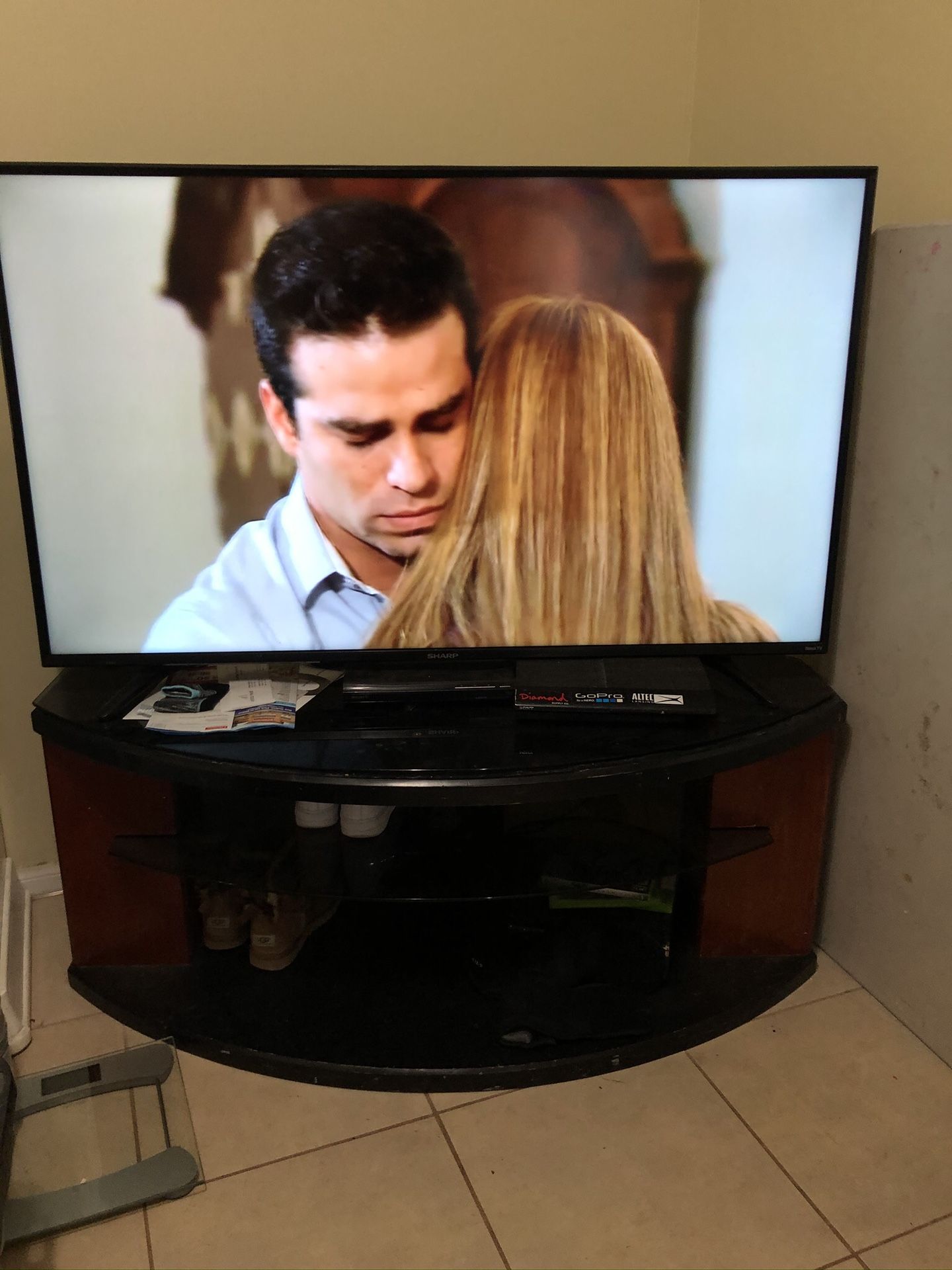 Tv stand