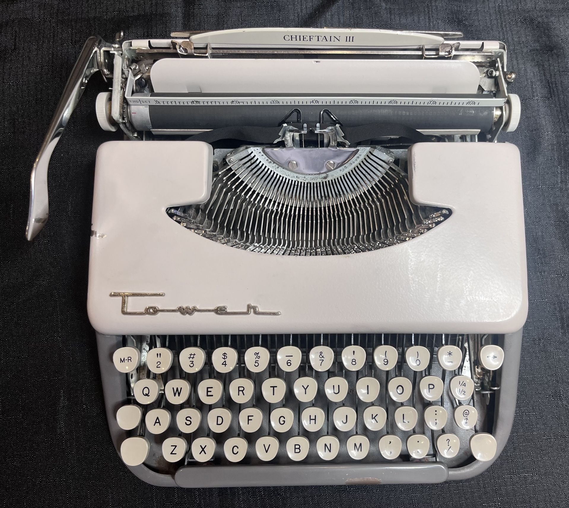 Tower Chieftan Ultraportable Typewriter