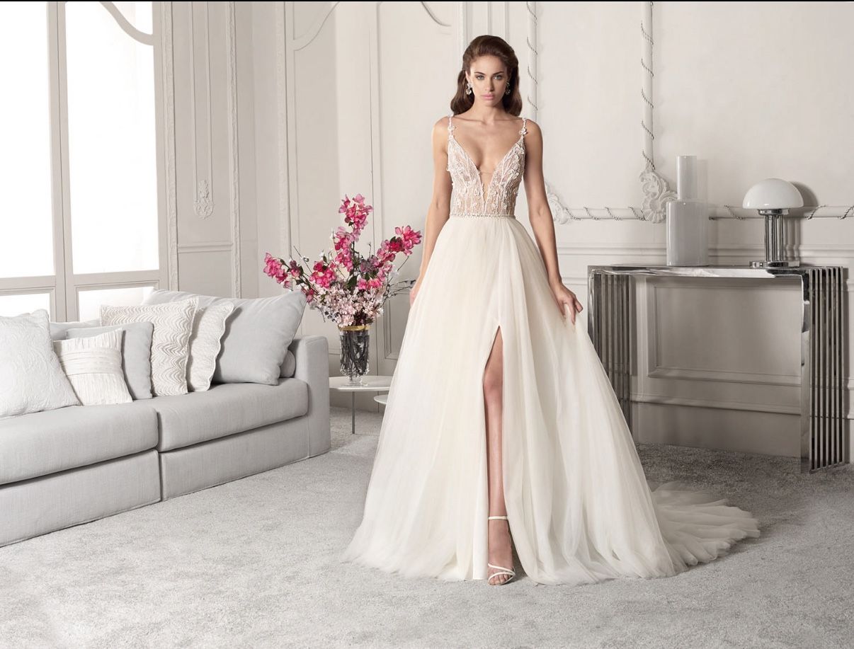 DEMETRIOS COLLECTION WEDDING DRESS STYLE 848