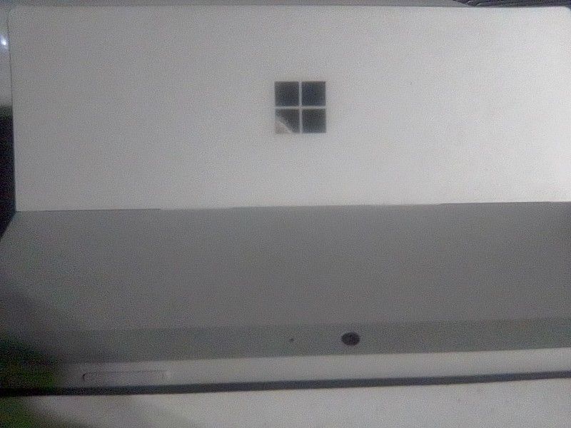 Surface Go 3 ***UNLOCKED***