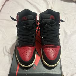 Air Jordan 1 Bred Toe