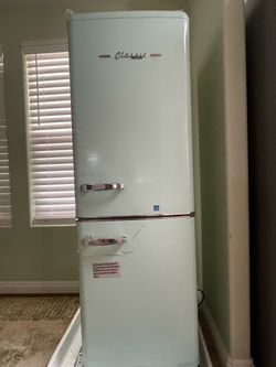 Classic Retro Bottom Freezer Refrigerator