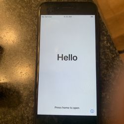 IPhone SE (64GB) AT&T + Multiple Accessories