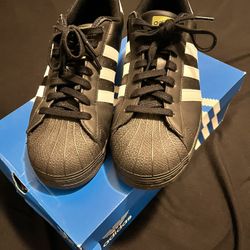 Adidas Superstar Size 9.5 Men’s 