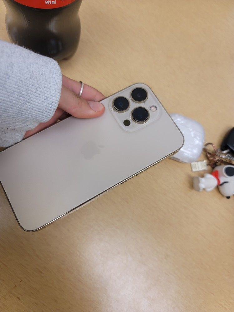Apple IPhone 14 Pro Unlocked/liberado 