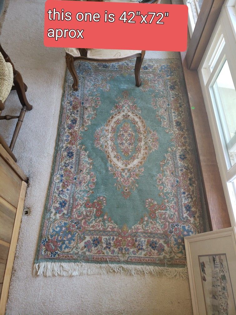 Handmade Persian/Oriental Vintage Rug.