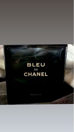 Bleu Chanel parfum cologne
