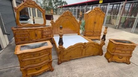 Luxury King Bedroom Set