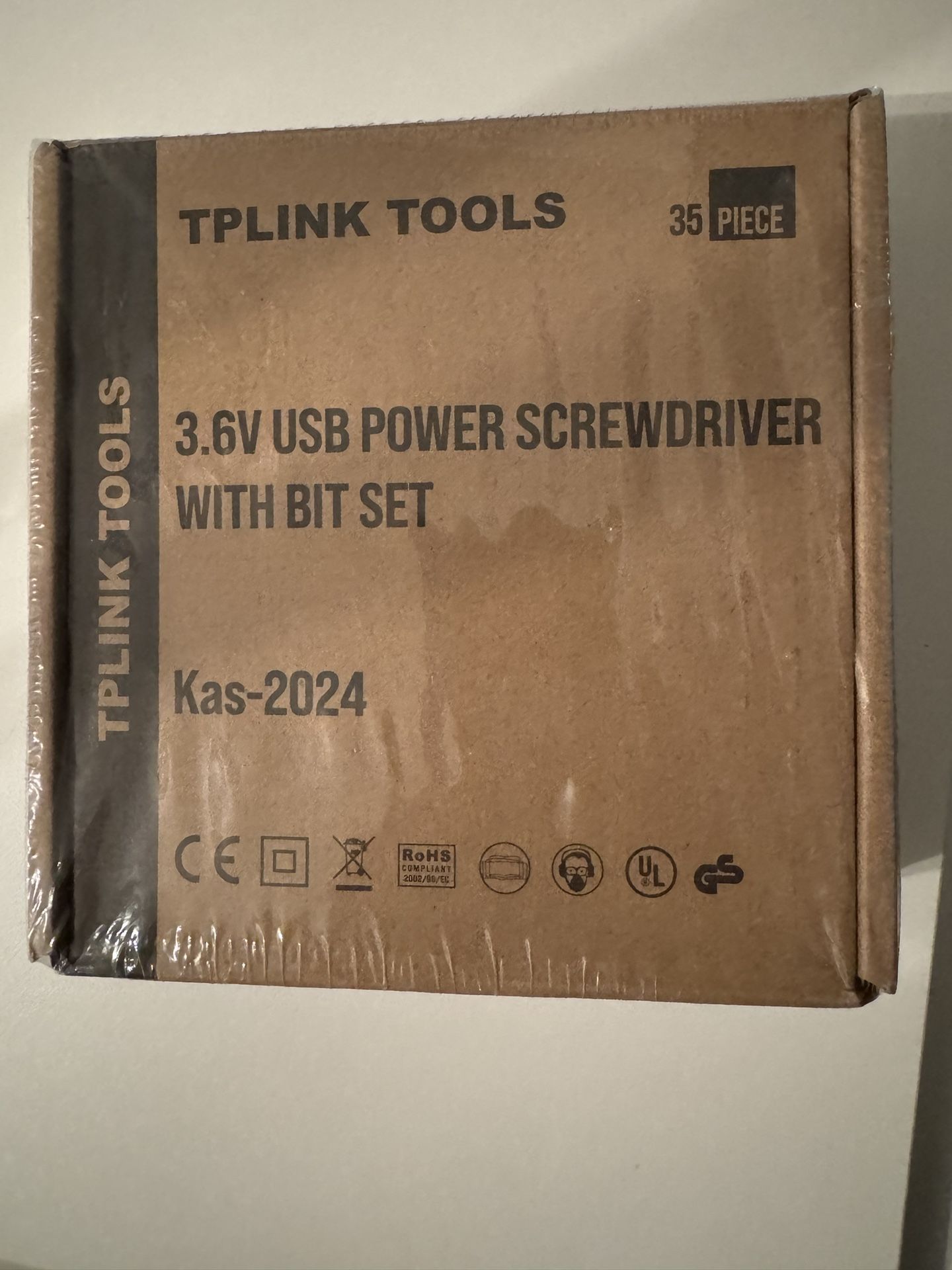 3.6 V USB power screwdriver with bit set