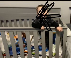 Convertible Baby crib with mattress