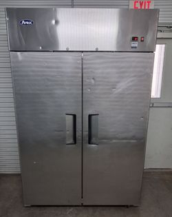 Atosa Commercial Cooler Stainless Steel Double Door / Reach In Refrigerator Fridge
