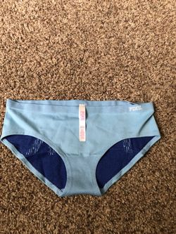 Victoria’s Secret/PINK Small