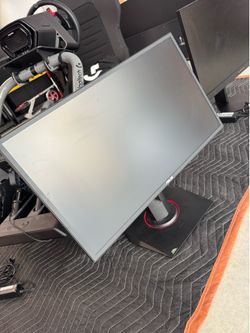 ASUS Gaming Monitors 24” (XG258Q + 2x VG248QG)