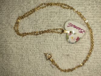 Women's necklace with heart pendant