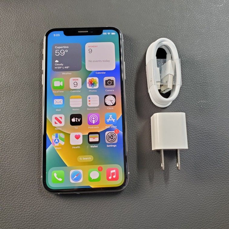 iPhone X 256gb - UNLOCKED - Like New