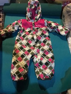 Columbia baby girl snowsuit (6mos)