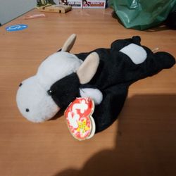 Beanie Baby Daisy Cow