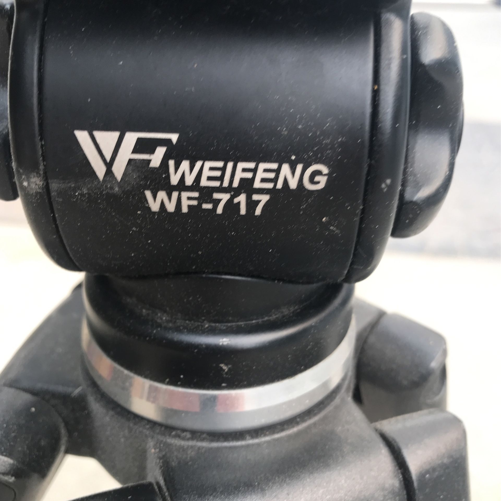 Weifeng WF 717 Tripod $150