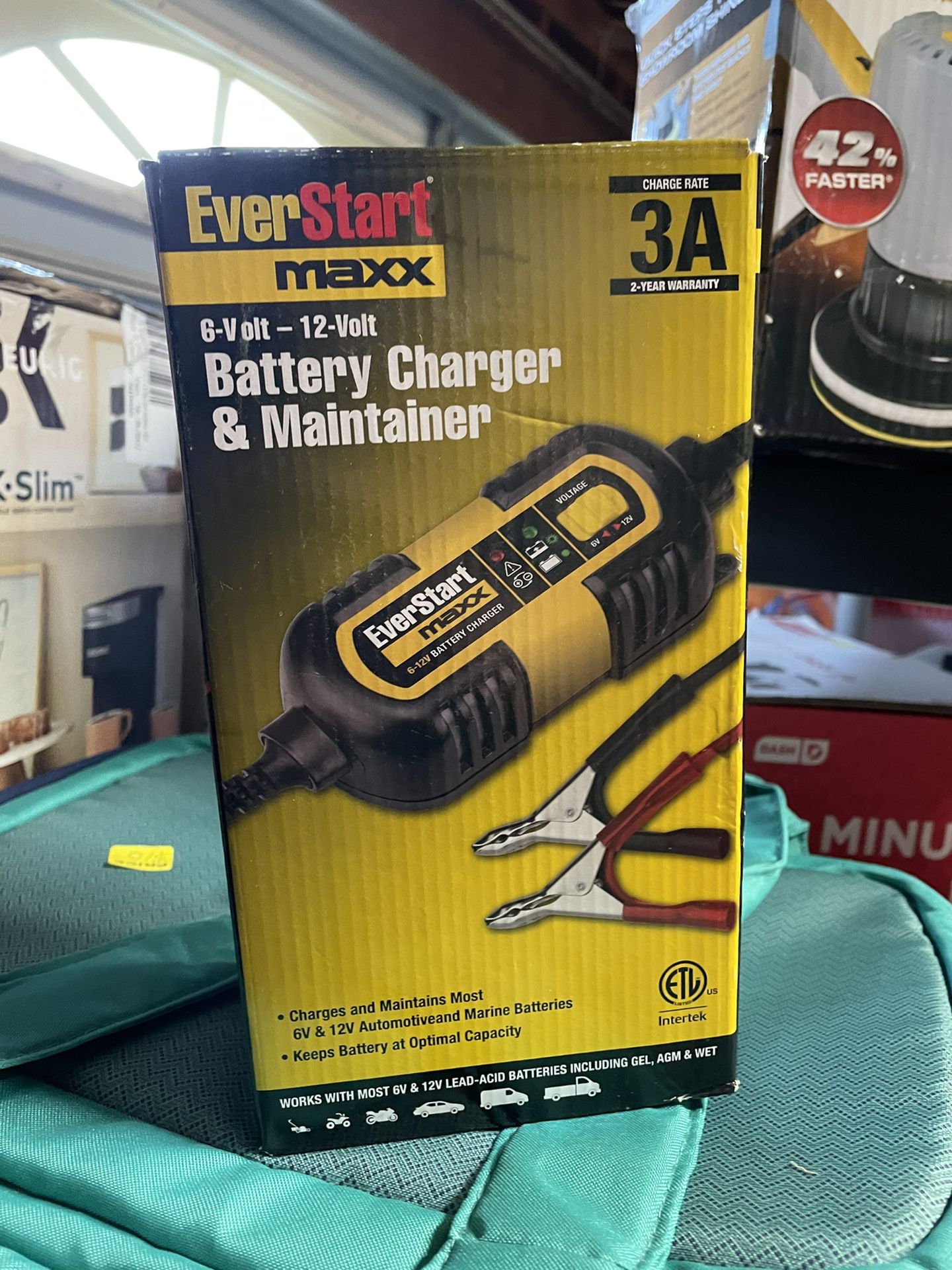 Battery Charger And Maintainer 