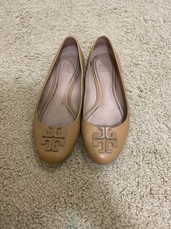 Tory Burch tan flats size 7